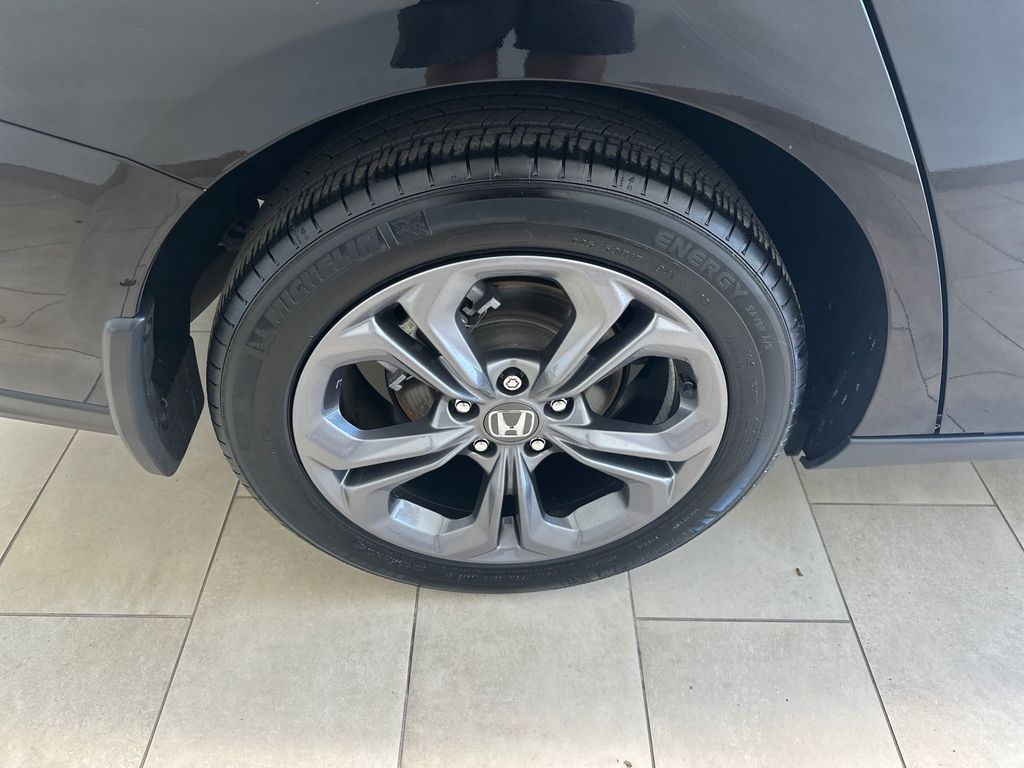 2023 Honda Accord EX photo 7