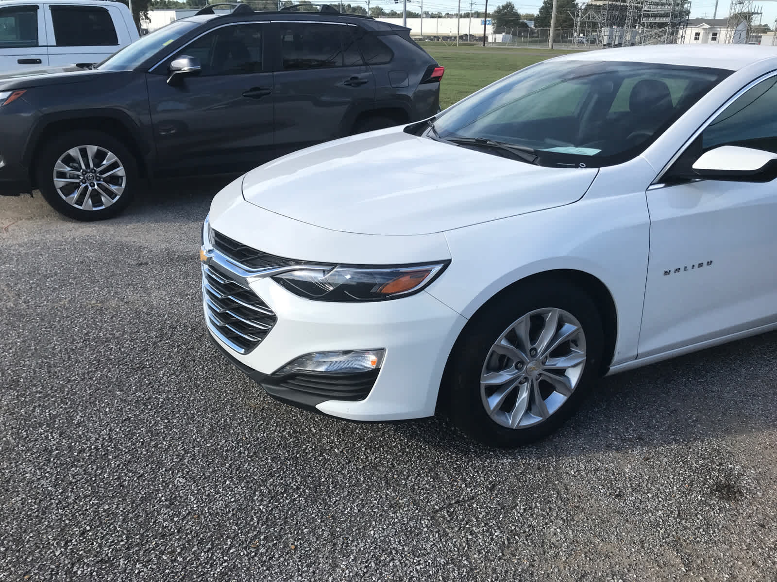 2023 Chevrolet Malibu 1LT photo 3