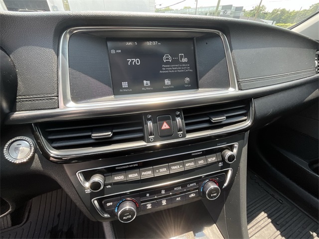 2018 Kia Optima EX photo 20