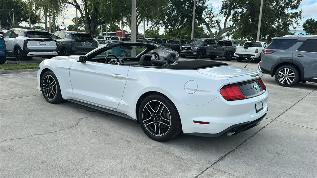 2022 Ford Mustang EcoBoost Premium photo 8
