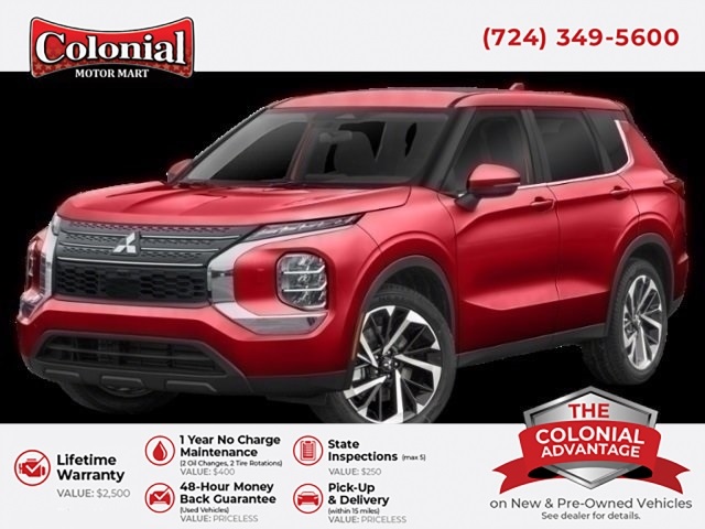 2022 Mitsubishi Outlander Black Edition's photo