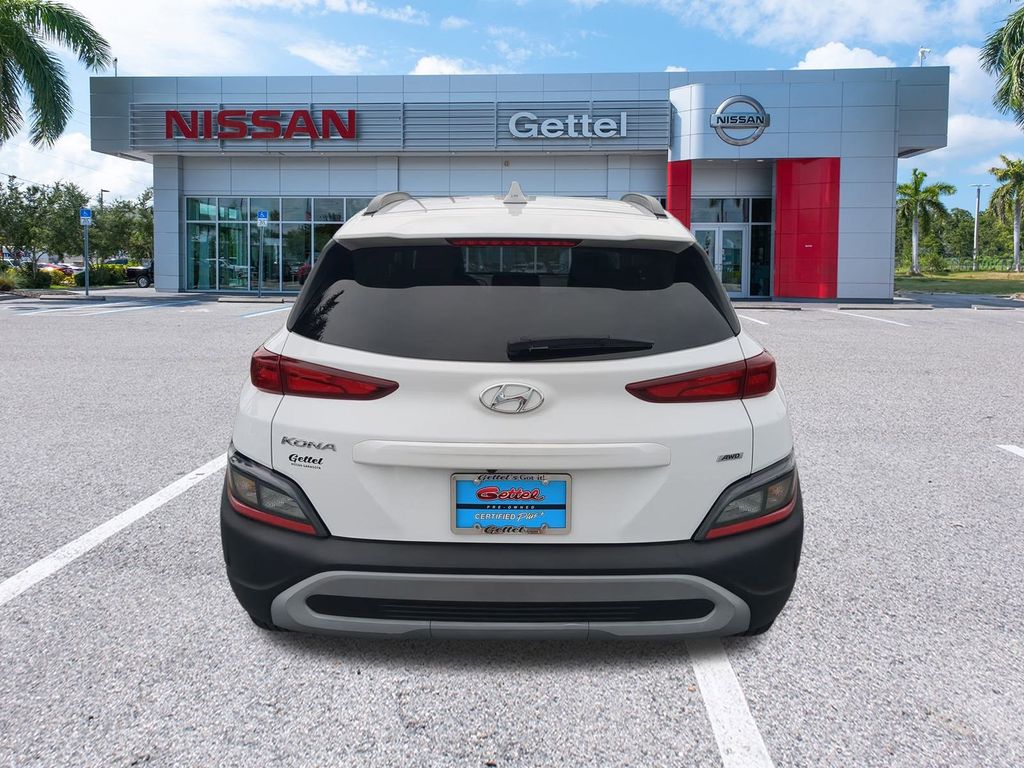2023 Hyundai Kona SEL photo 6