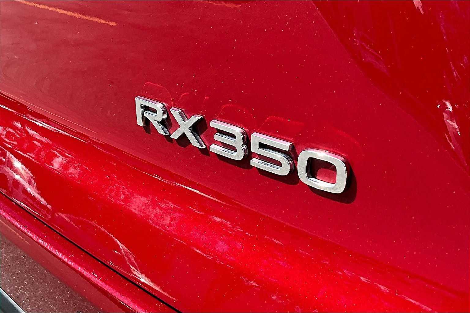 2023 Lexus RX photo 9