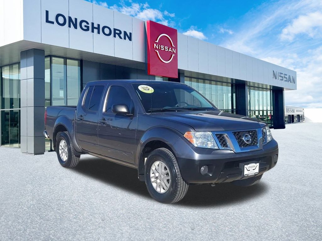 2021 Nissan Frontier SV's photo