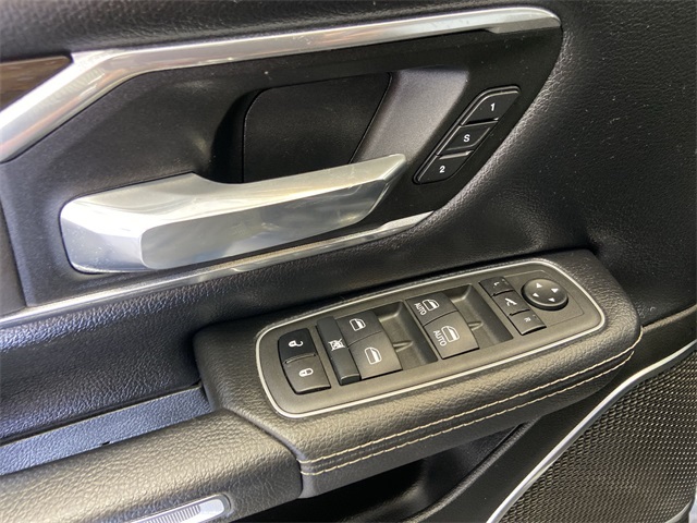 2022 Ram 1500 Laramie photo 22
