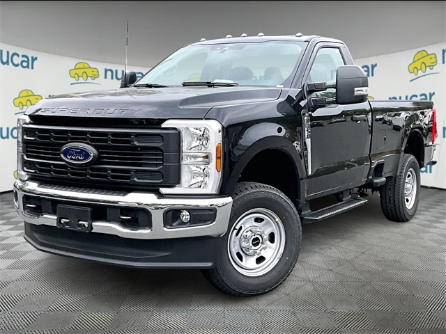 2026 Ford F-350 photo 2