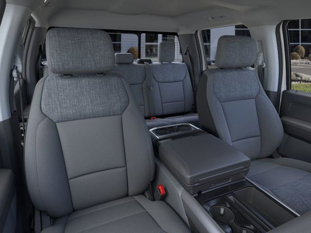 2025 Ford F-150 XLT photo 10