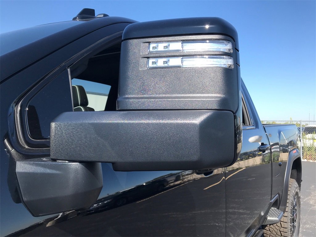 2026 Gmc Sierra 2500 HD AT4X photo 11