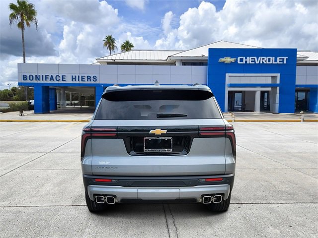 2026 Chevrolet Traverse photo 4