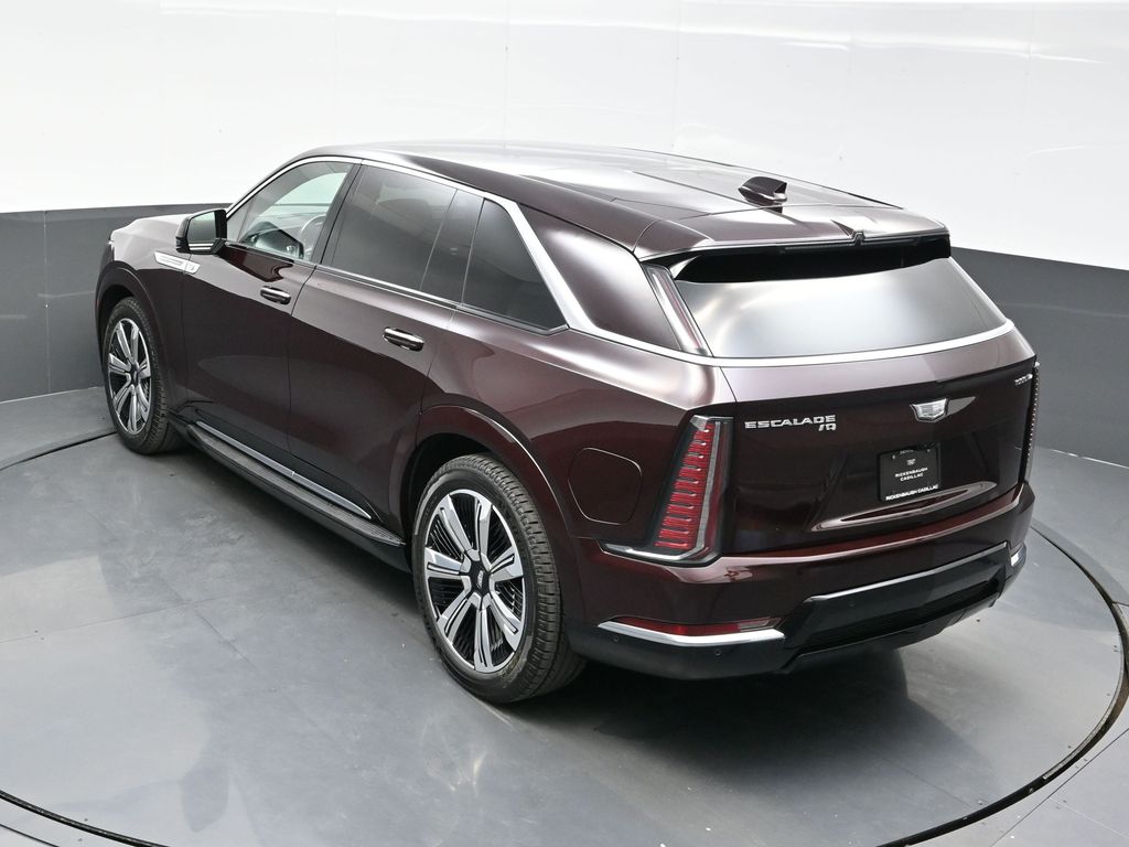 2026 Cadillac Escalade IQ Luxury photo 19