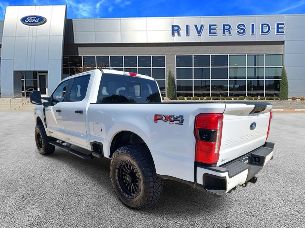 2025 Ford F-250 photo 6