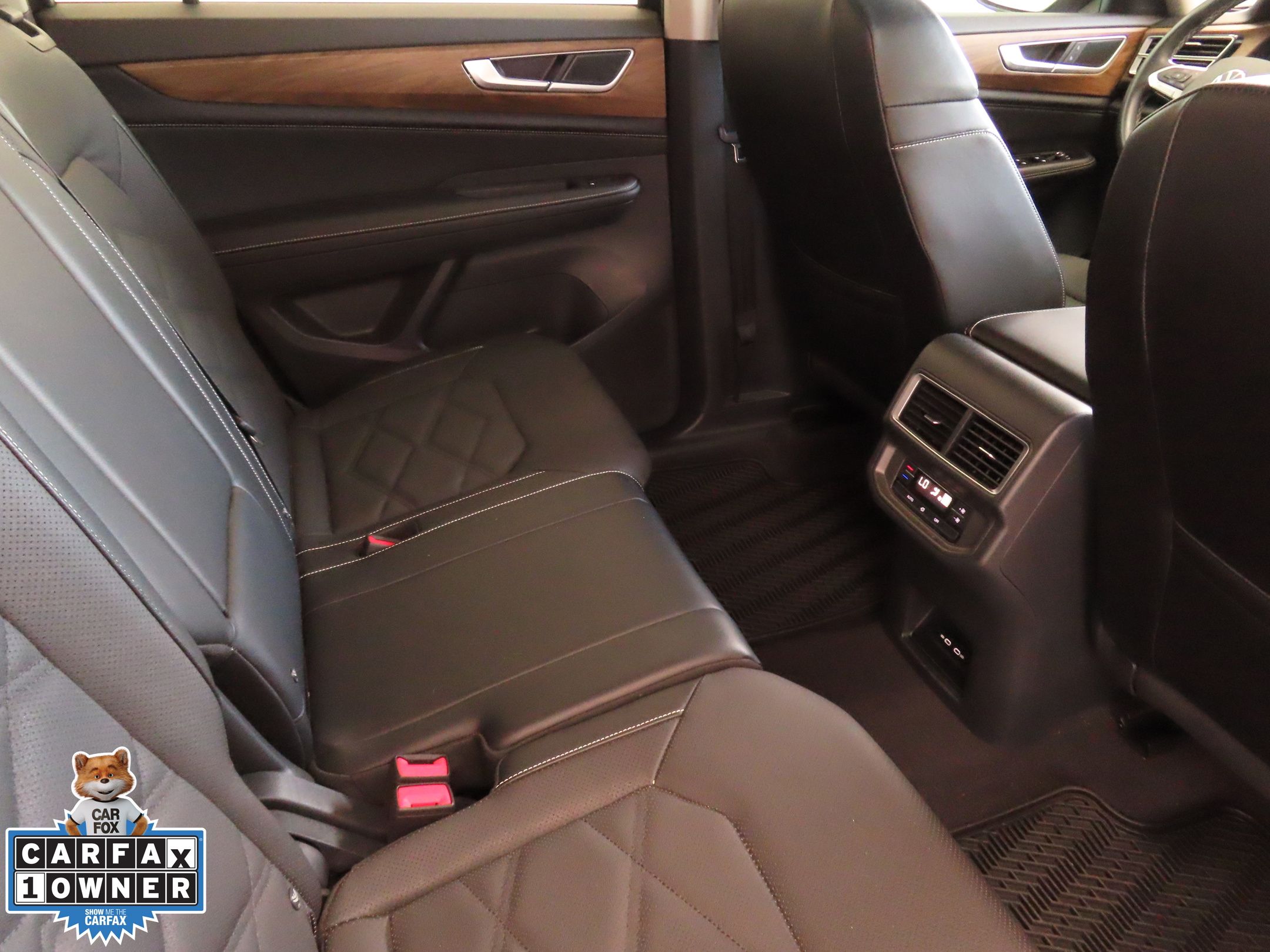 2024 Volkswagen Atlas SE photo 20