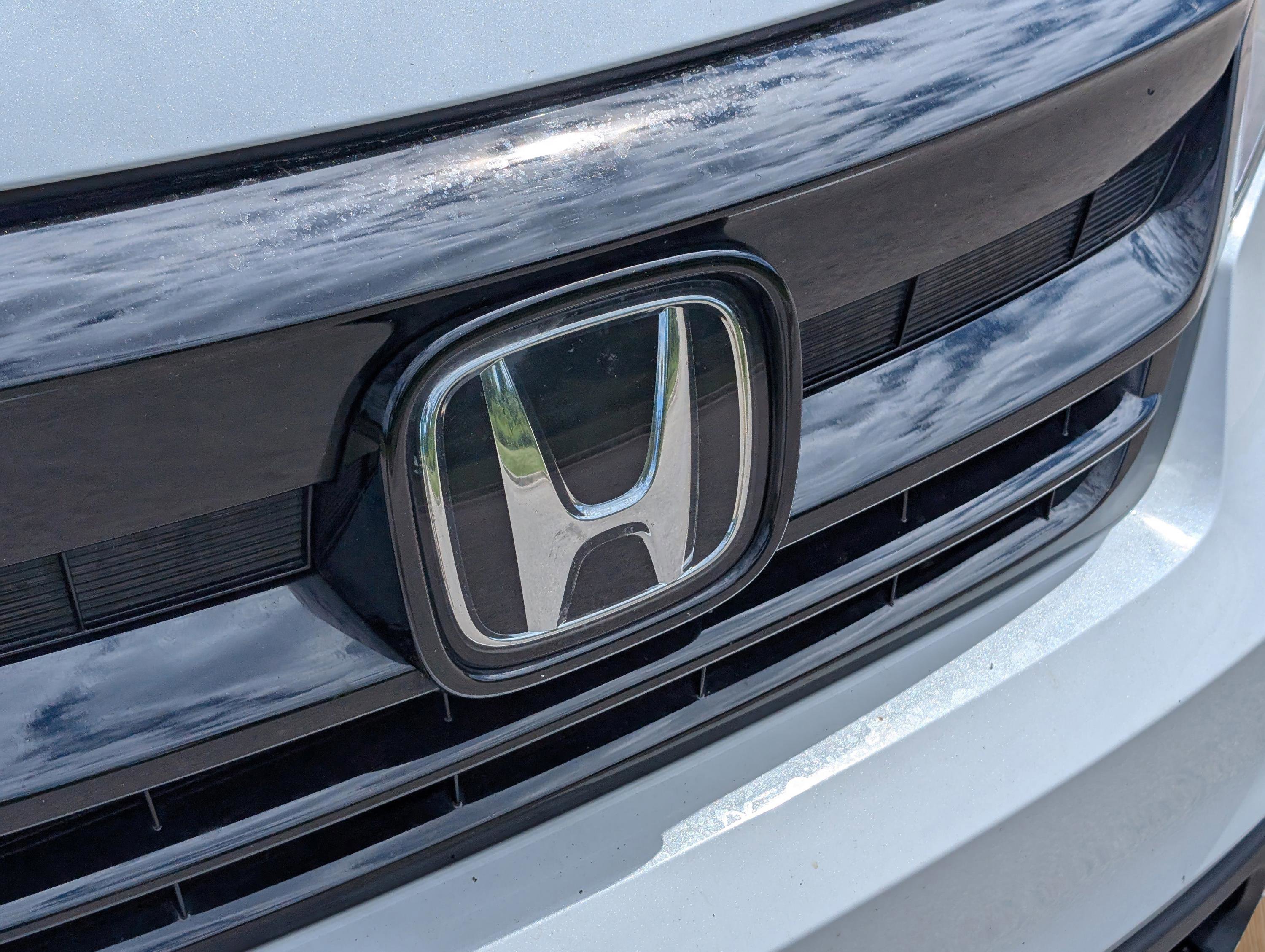 2022 Honda Pilot Special Edition photo 4