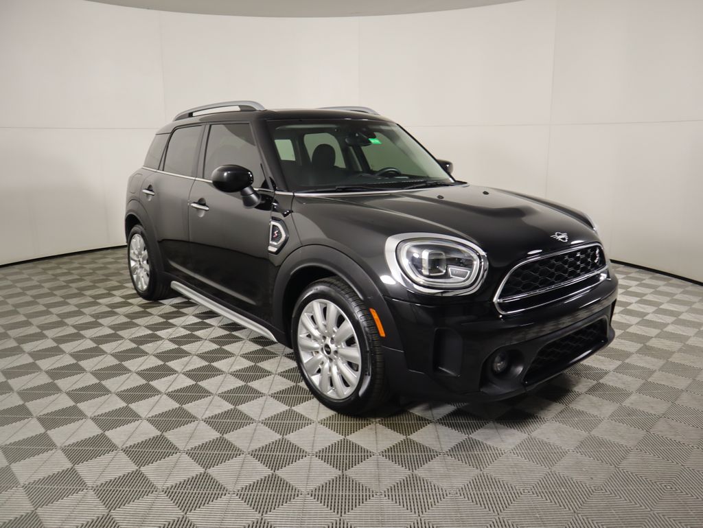 2022 Mini Countryman Signature photo 2