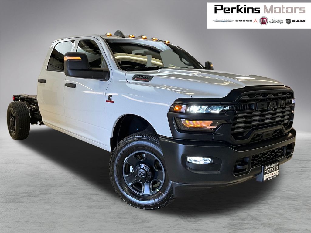 2026 RAM Ram 3500 Chassis Cab Tradesman's photo