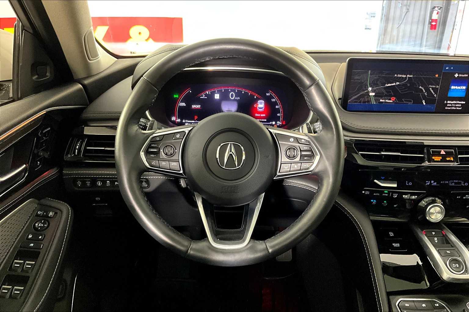 2023 Acura MDX SH-AWD Advance photo 2