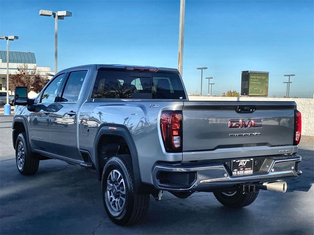 2026 Gmc Sierra 2500 HD SLE photo 4
