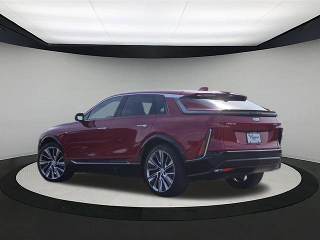 2024 Cadillac Lyriq Luxury photo 5