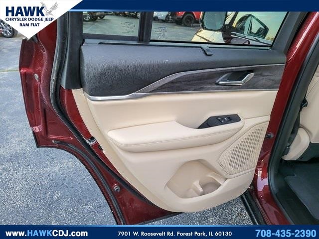 2024 JEEP GRAND CHEROKEE - Image 28