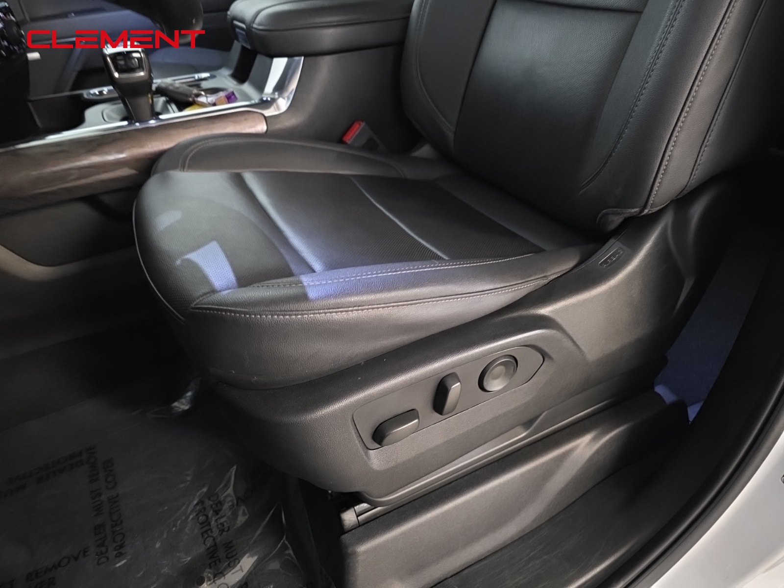 2024 Chevrolet Silverado 1500 LTZ photo 24