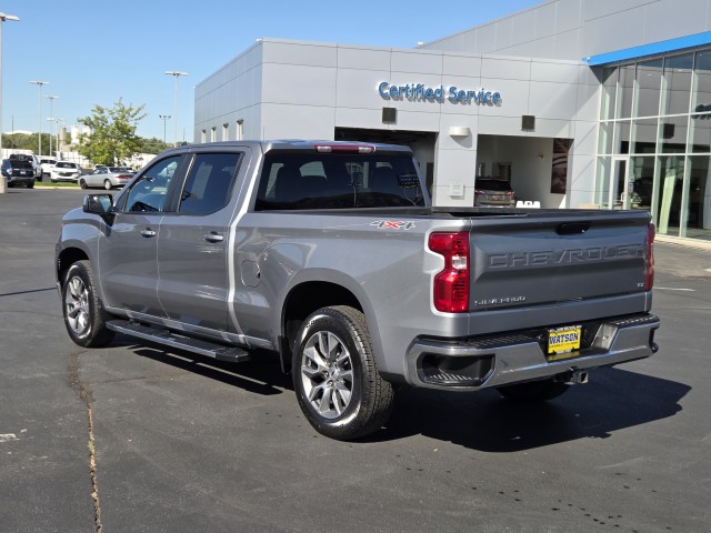 2023 Chevrolet Silverado 1500 LT photo 8