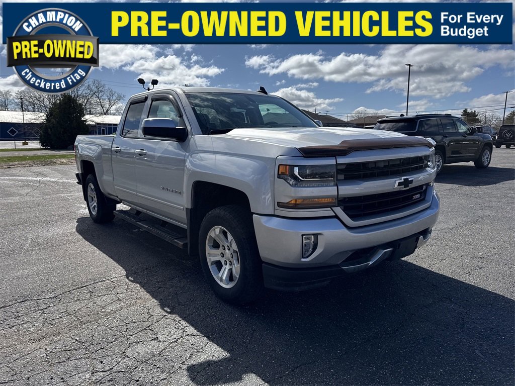 2017 Chevrolet Silverado 1500 LT2 photo 3