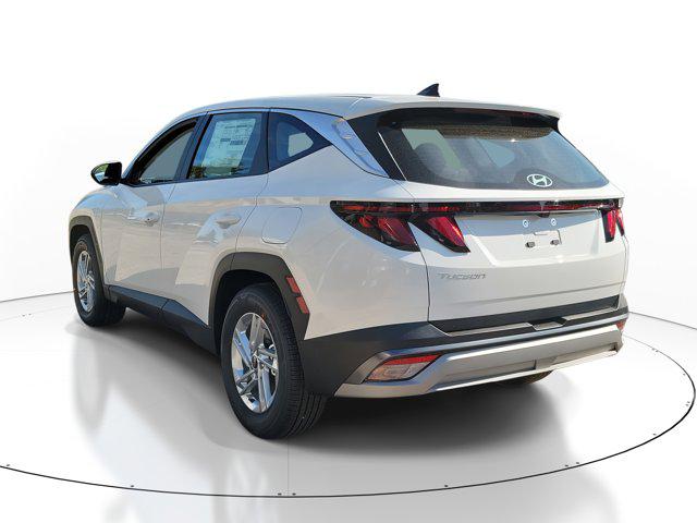 2026 Hyundai Tucson SE photo 3