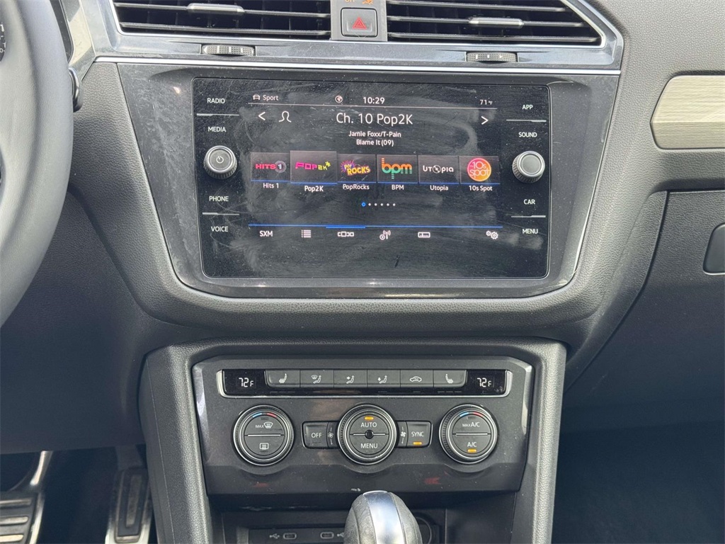 2021 Volkswagen Tiguan SE photo 18