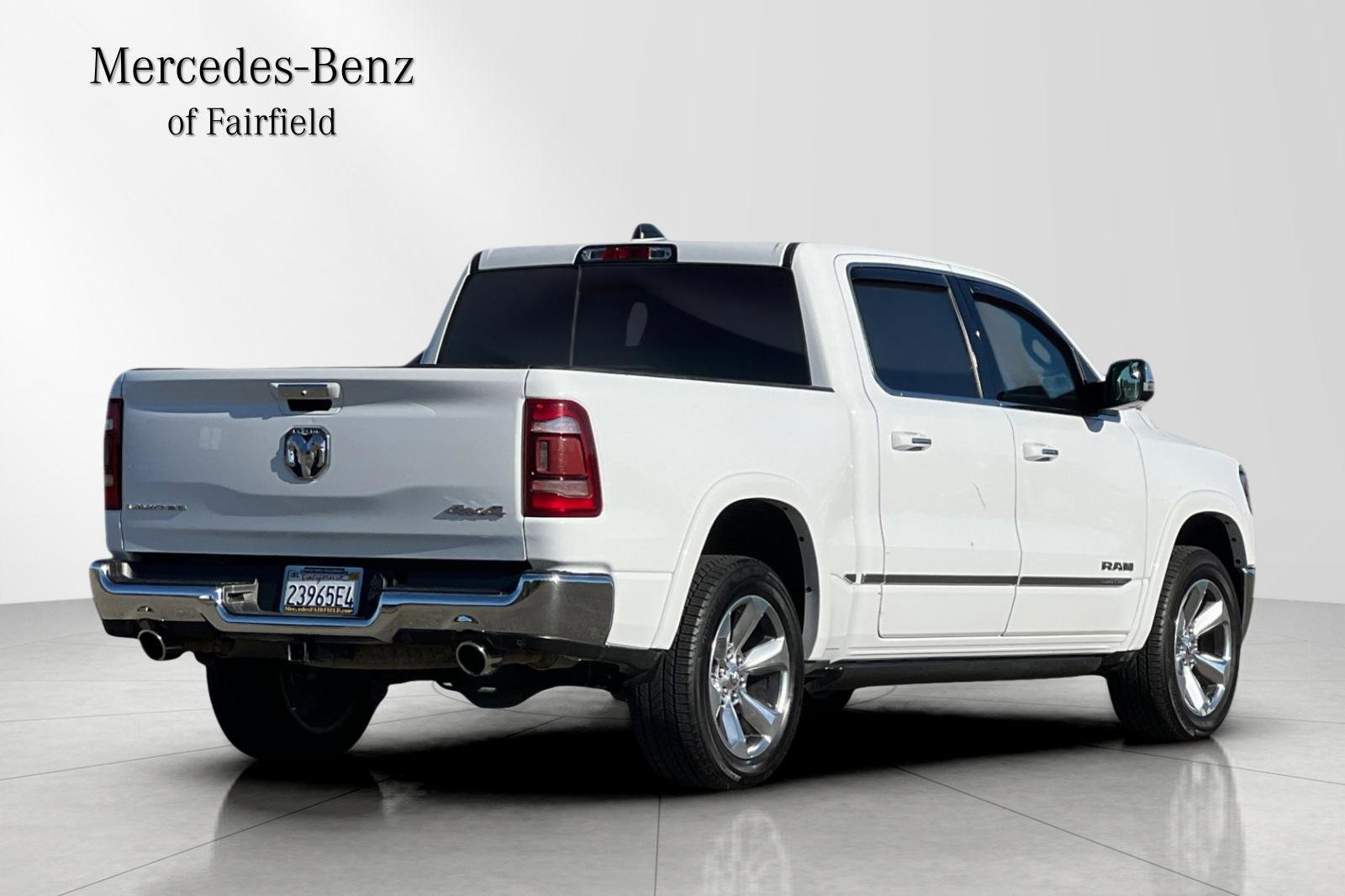 2022 Ram 1500 Limited photo 2