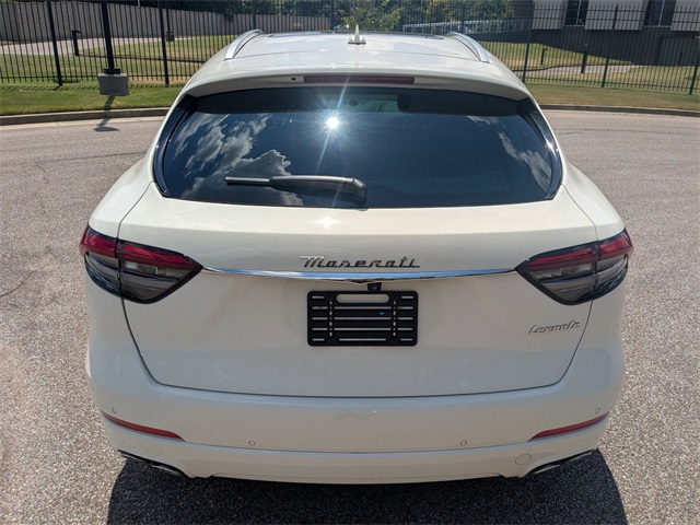 2022 Maserati Levante GT photo 5