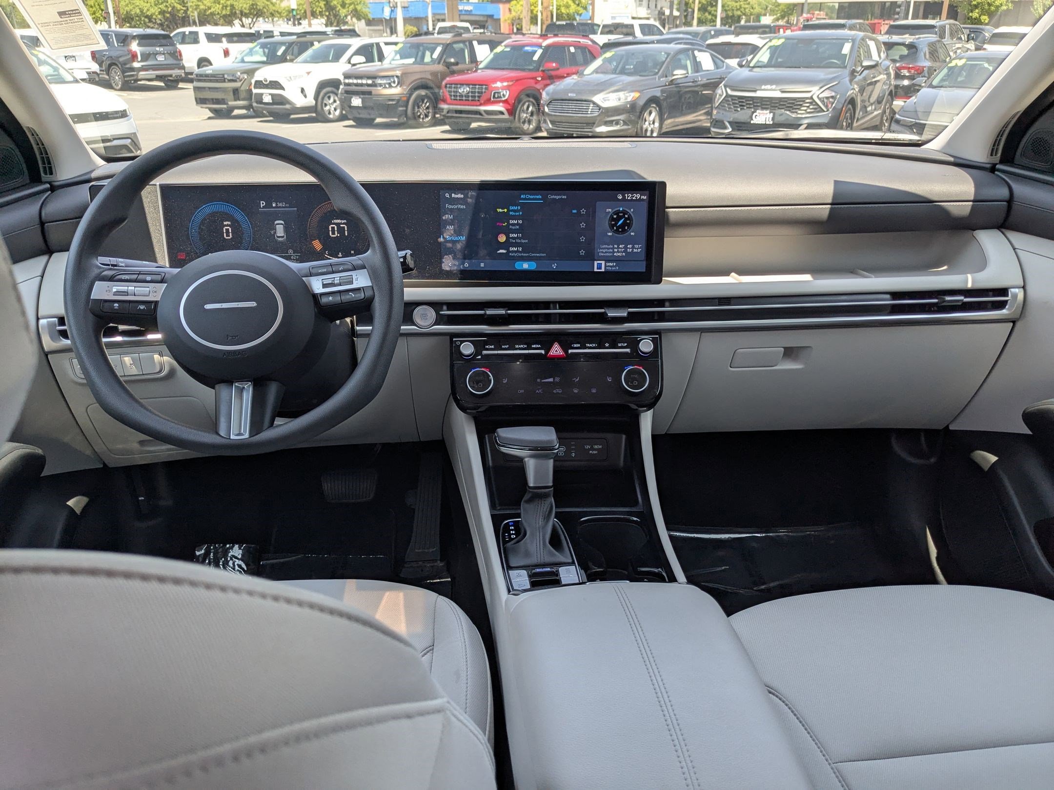 2025 Hyundai Tucson SEL photo 23