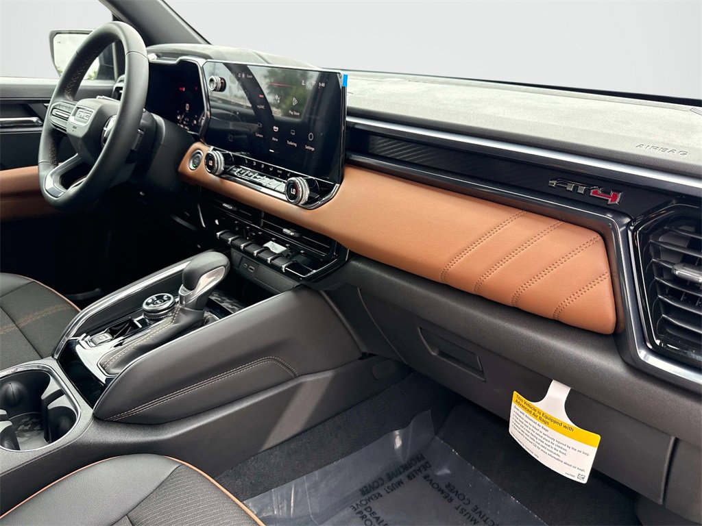 2025 Gmc Canyon AT4 photo 18