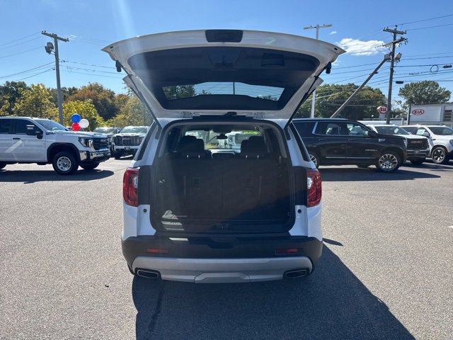 2023 Gmc Acadia SLE photo 9