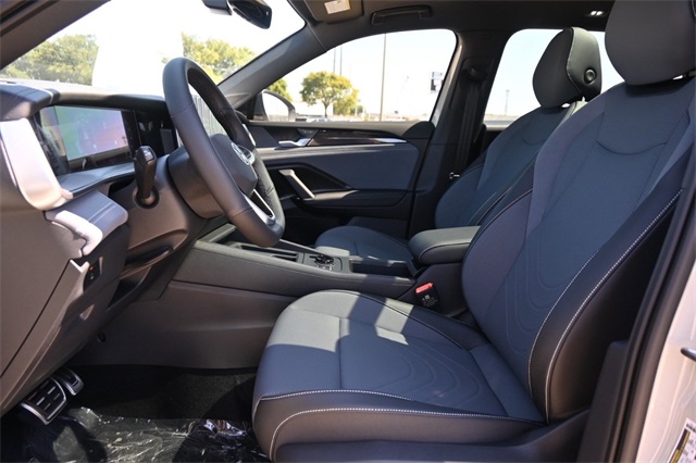 2025 Volkswagen Tiguan SE R-Line Black photo 16