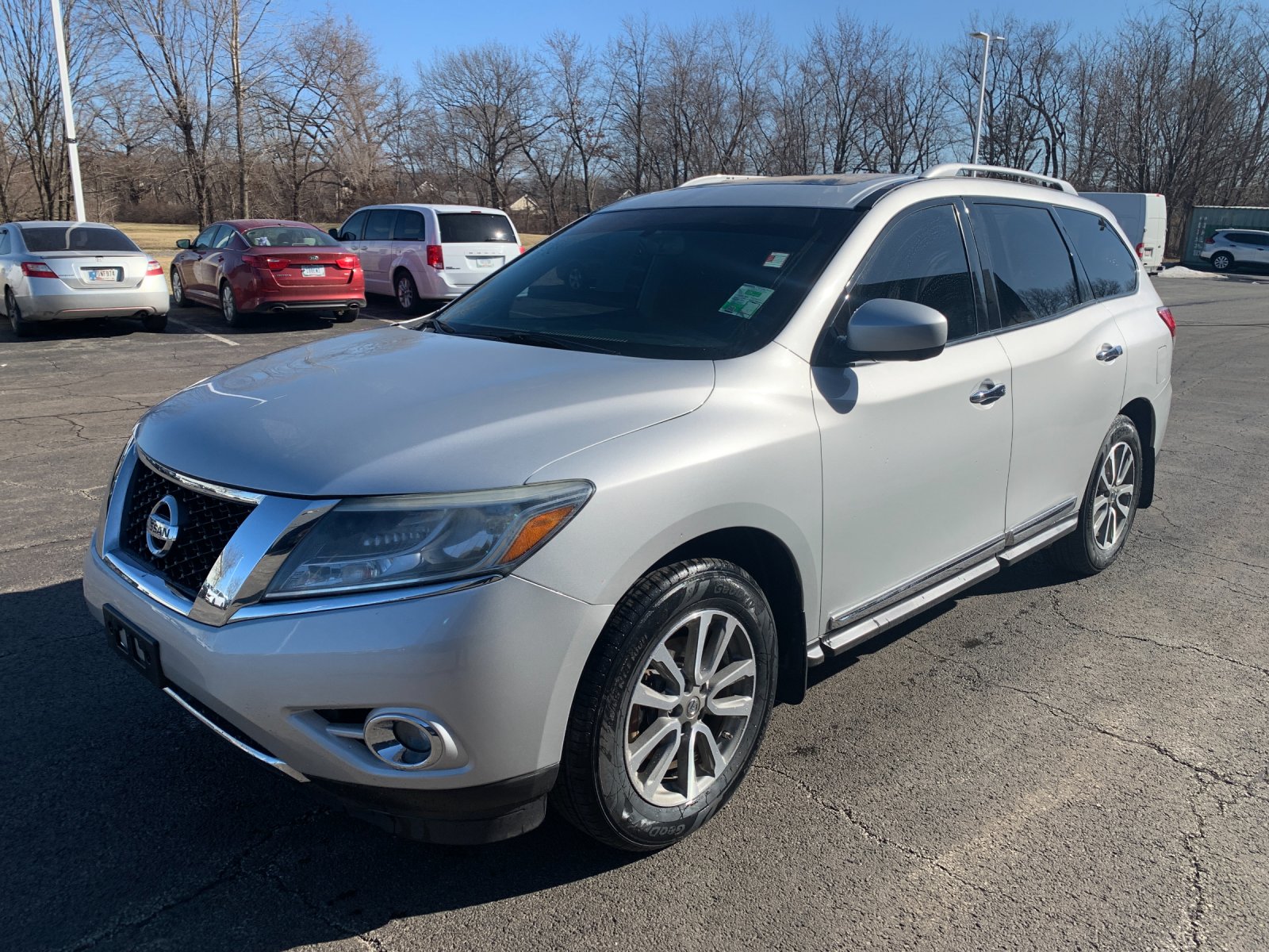 2016 Nissan Pathfinder SL