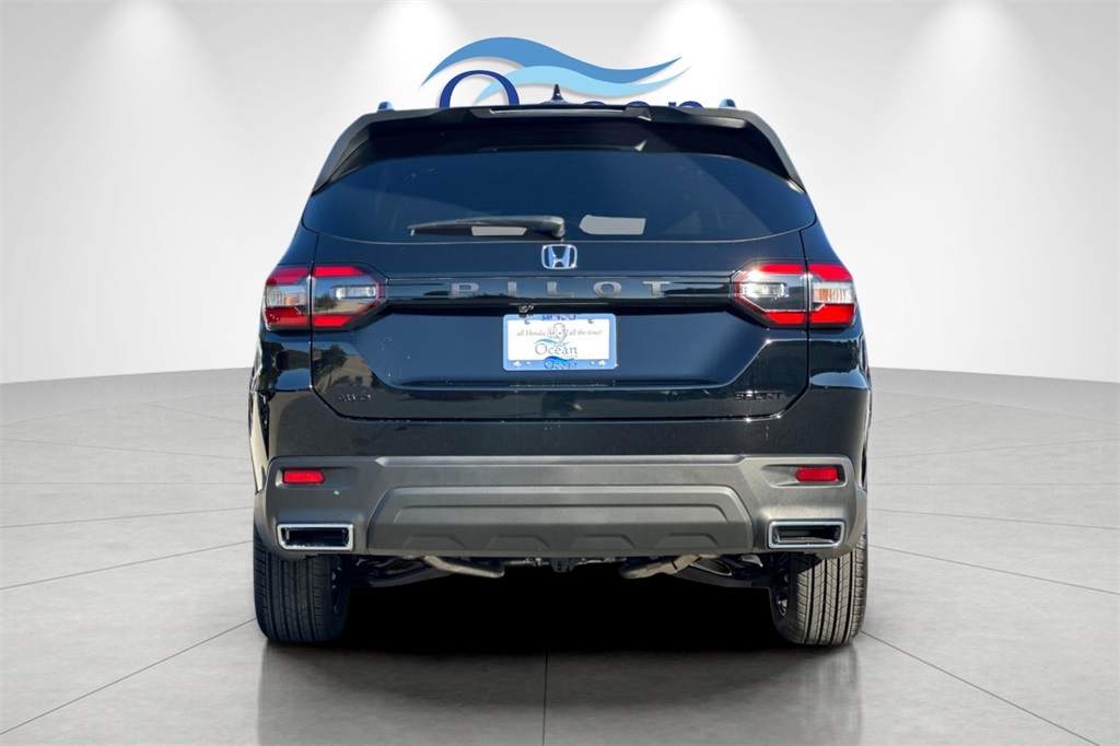 2025 Honda Pilot Sport photo 3