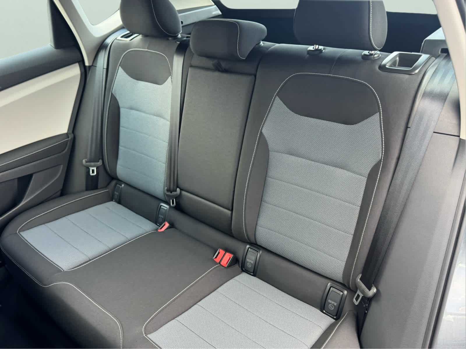 2025 Volkswagen Taos S photo 27