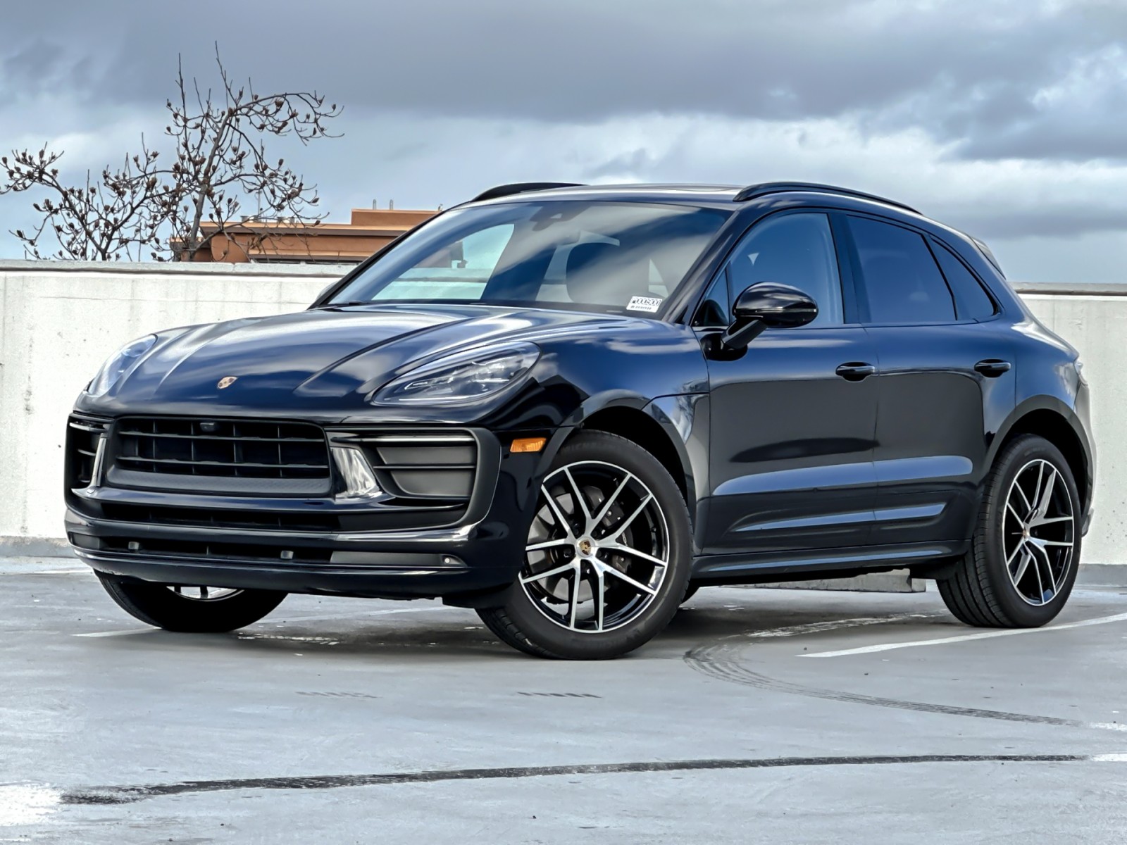 2022 Porsche Macan Base