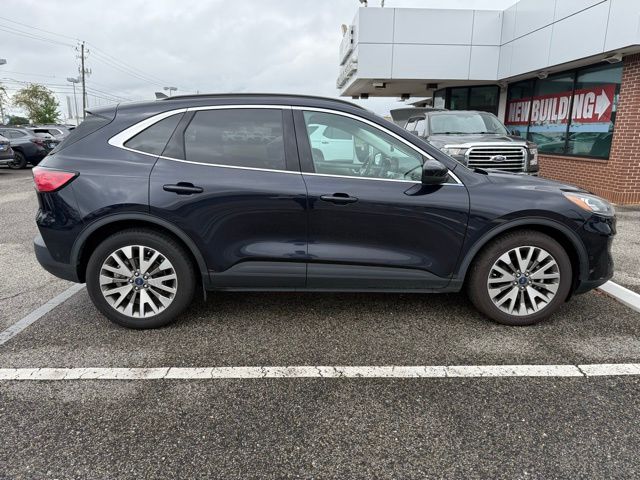 2021 Ford Escape Titanium Hybrid photo 7