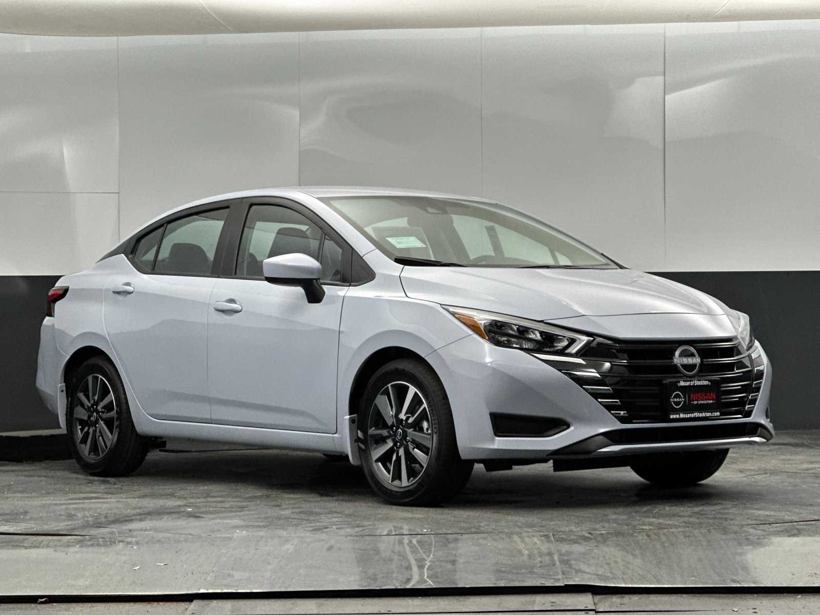 2025 Nissan Versa Sedan SV's photo