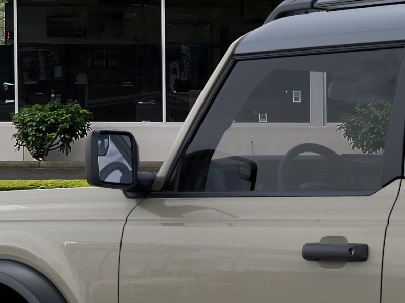 2025 Ford Bronco Base photo 20