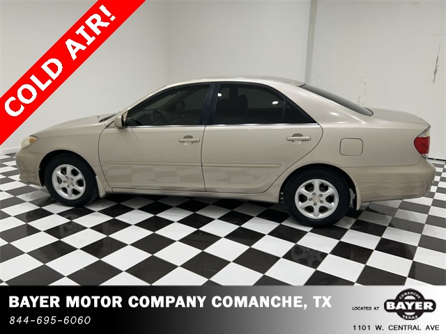 2005 Toyota Camry LE photo 2