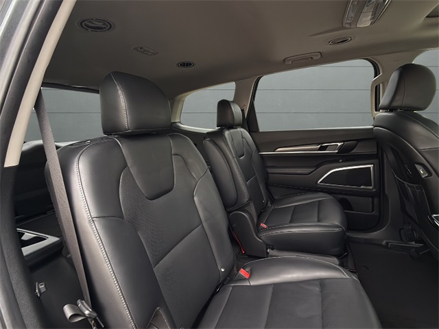 2022 Kia Telluride S photo 13