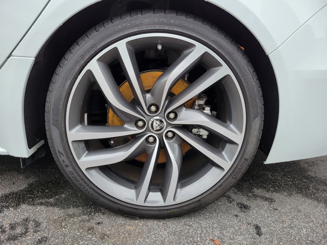 2024 Jaguar XF R-Dynamic SE photo 15