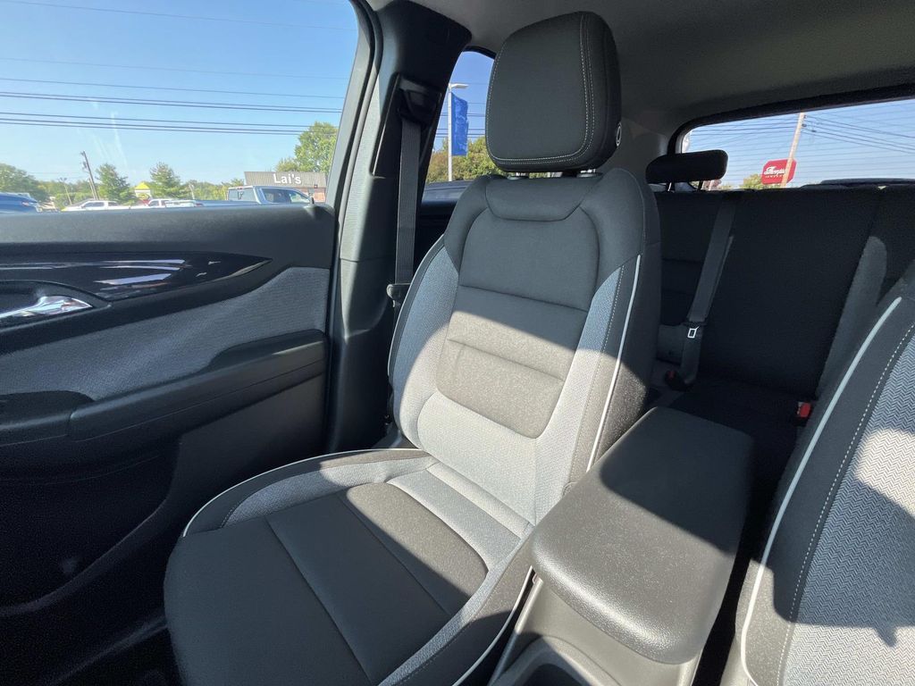 2026 Chevrolet Trailblazer LS photo 25