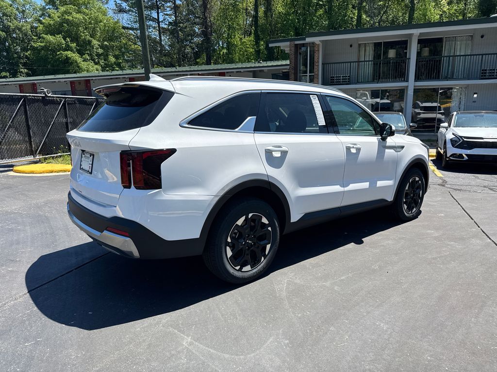 2025 Kia Sorento S photo 2