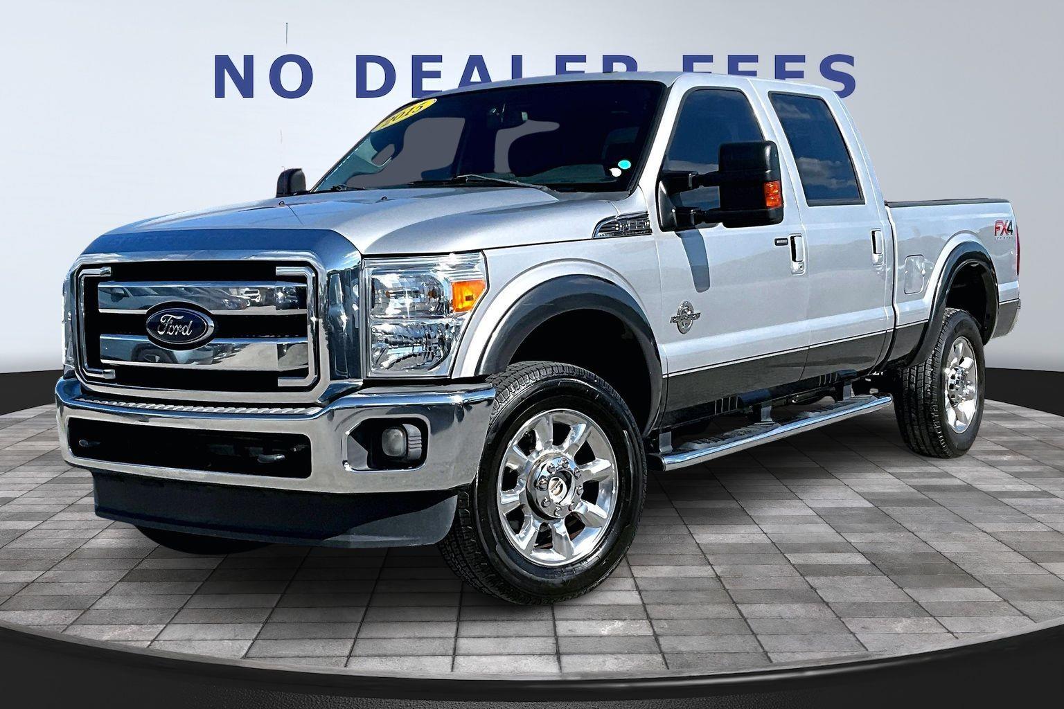 2015 Ford F-350 Super Duty Lariat's photo
