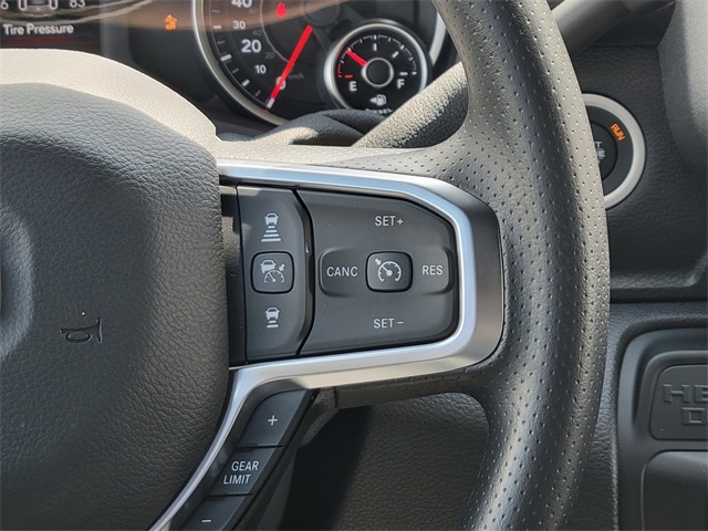 2025 Ram 2500 Tradesman photo 25