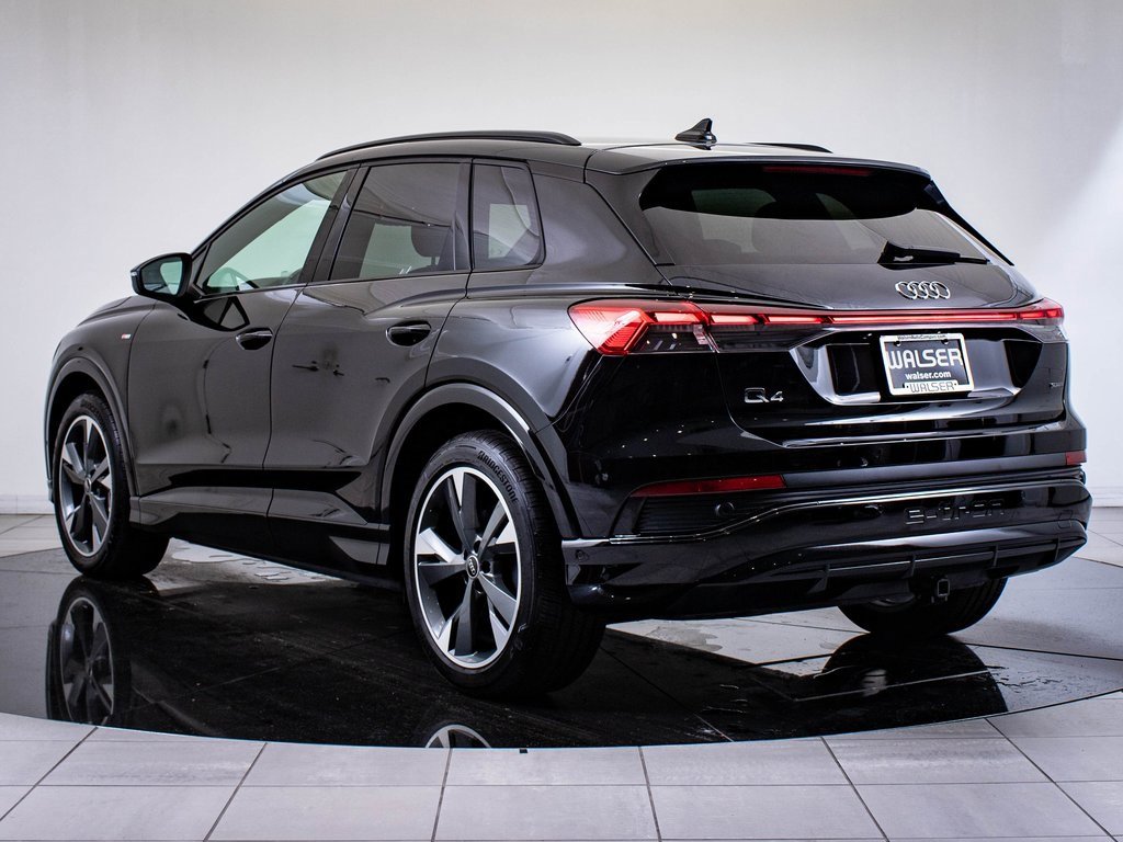 2024 Audi Q4 E-tron Premium Plus photo 6