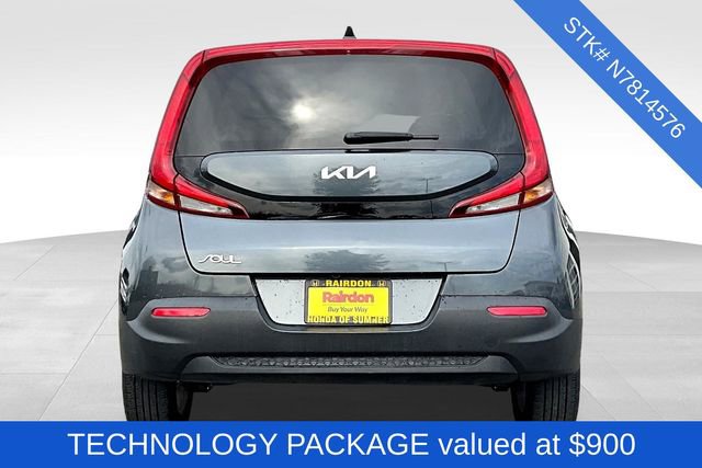 Used 2022 Kia Soul LX with VIN KNDJ23AU1N7814576 for sale in Sumner, WA